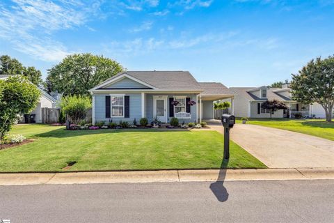 Homes in Cypress Ridge, Moore