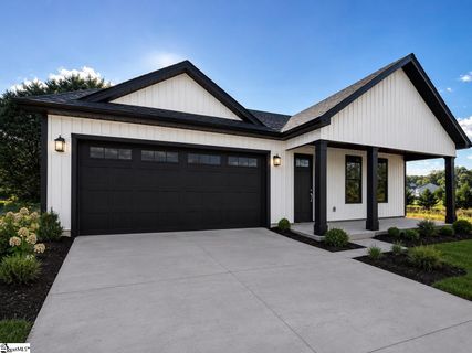 1044 W 11 Highway