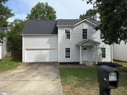34 Argyle Court active home in Windsor Forest, Simpsonville, SC