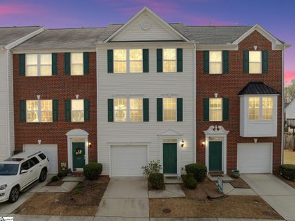 115 Sylvan Oak Way pending home in Oak Park, Simpsonville, SC