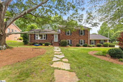 Homes in Wellington Green, Greenville