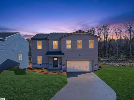 105 Spring Knoll Way active home in Reedy Creek Estates, Fountain Inn, SC