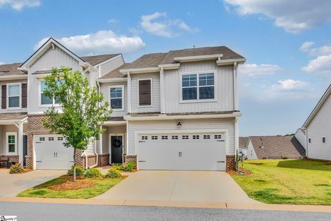 311 Hollenbeck Place