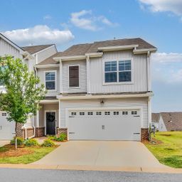311 Hollenbeck Place