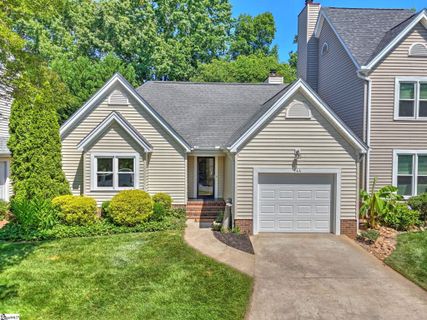 Homes in Forest Lake, Simpsonville