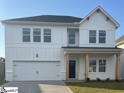 607 Silver Fir Street active home in Evergreen Hills, Piedmont, SC
