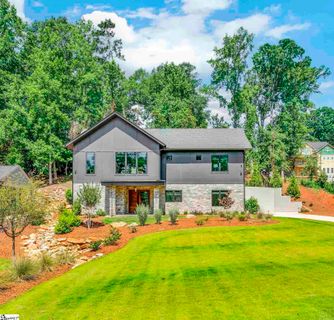 725 Bennett Street pending home in North Main, Greenville, SC
