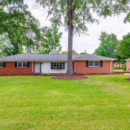 217 Navaho Drive