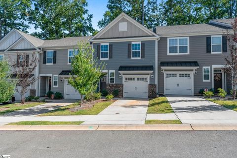 127 Wethington Way active home in Wethington Place, Travelers Rest, SC