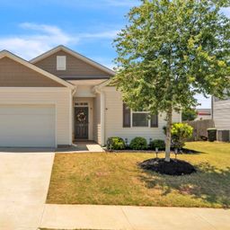 17 Crestwood Pines Trail