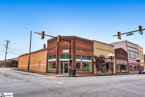 226 E Main Street