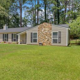 206 Aberdeen Lane