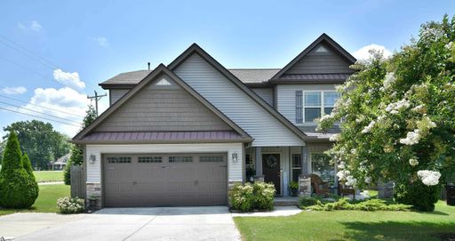 300 Redstem Drive active home in Fowler Chase, Simpsonville, SC