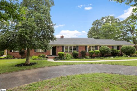 108 Sunline Place active home in Pierce Acres, Spartanburg, SC