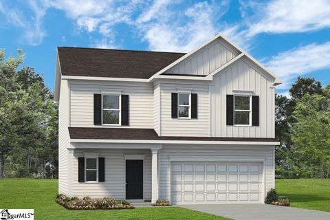 1231 Canterfield Place active home in Dillon Village, Spartanburg, SC