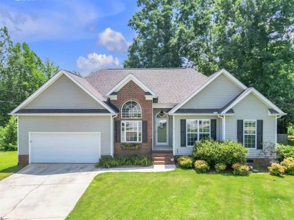 Homes in Dunwoody Oaks, Simpsonville