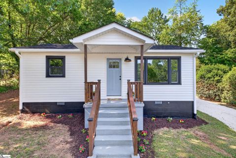 451 Sunnyside Circle
