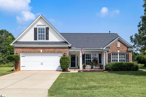 724 Golden Tanager Court pending home in Carey Plantation, Greer, SC