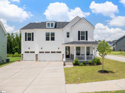200 Coppa Court active home in Parklynn Hills, Fountain Inn, SC