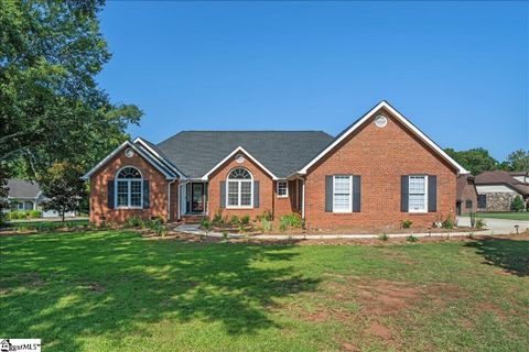 101 Brittany Park