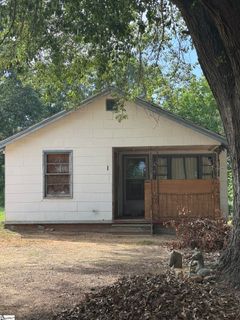 141 Dogwood Street