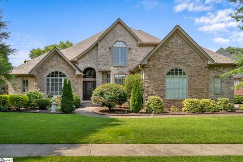 43 Appian Circle pending home in The Columns At Roper Mountain, Simpsonville, SC