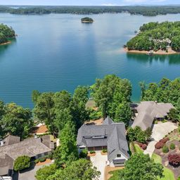 148 Cedar Bluff Court