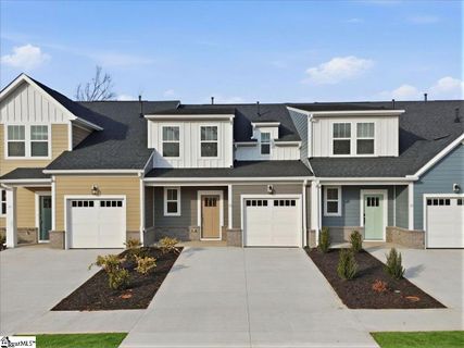 13 Thurlow Court active home in Pelham Crossing, Greenville, SC