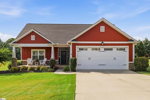 104 Kirklen Lane active home in Brownstone Meadows, Taylors, SC