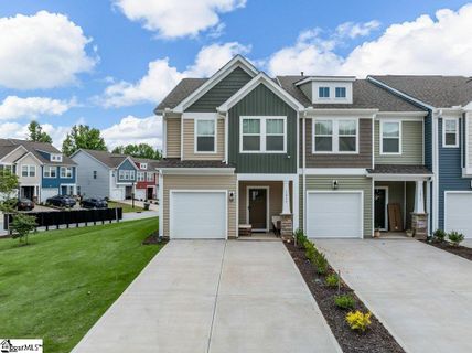 Homes in Tyger Ridge, Moore