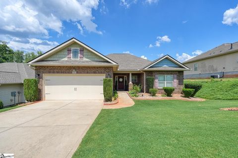 360 Huntwood Drive