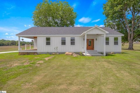 2024 Edwards Lake Road