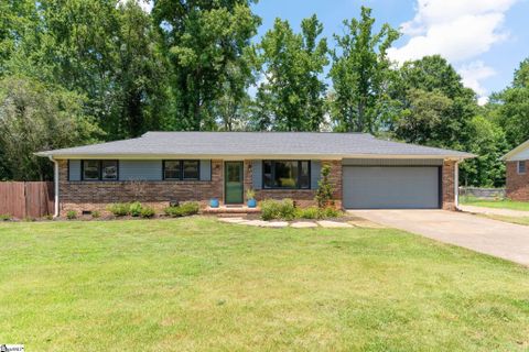 Homes in Richmond Hills, Greenville