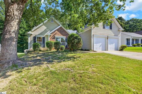 Homes in Foxdale, Simpsonville