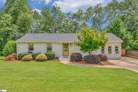 419 Willow Springs Drive pending home in Parkins Mill Area, Greenville, SC