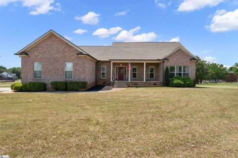 4401 Parris Bridge Road pending home in Carlisle Place, Boiling Springs, SC