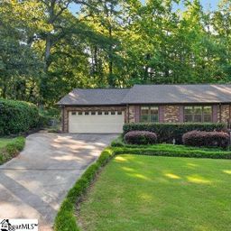 219 Oakwood Court