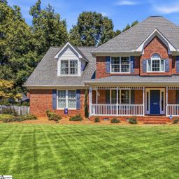 105 Holly Crest Circle
