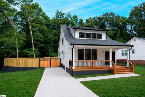 Homes in Dixie Heights, Greenville