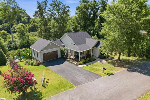 110 Brookside Circle pending home in Brookside, Honea Path, SC