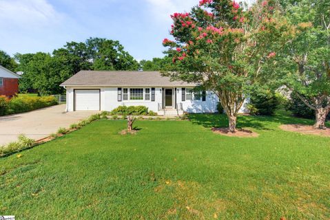 107 Luther Place