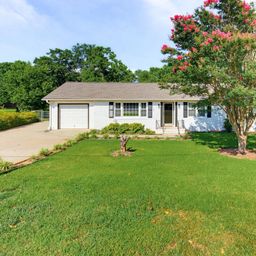 107 Luther Place