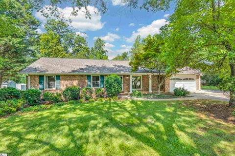 Homes in Heritage Lakes, Simpsonville