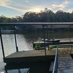 147 W Waters Edge Lane