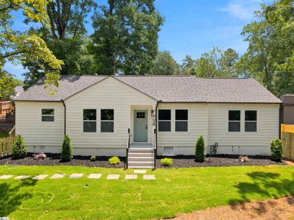 4 Arcadia Circle pending home in Augusta Road, Greenville, SC