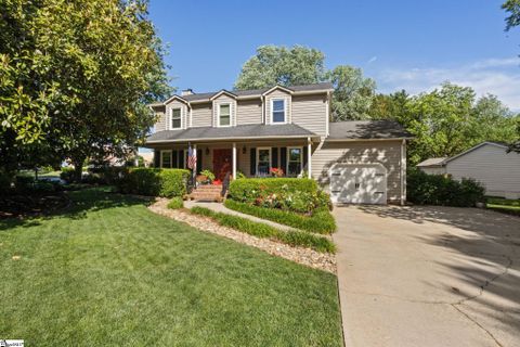 201 S Chancelor Drive active home in Walkers Crossing, Simpsonville, SC