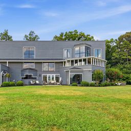 3008 Barefoot Trail