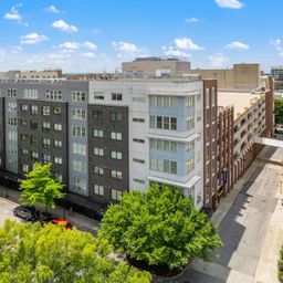 100 E Washington Street Unit 63