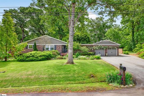 6 Chickasaw Drive