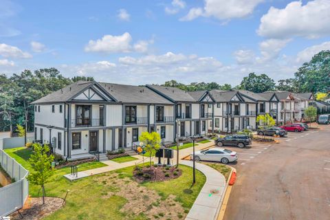 9 Hawthorne Lane Unit 102 active home in Hawthorne Summit, Greenville, SC
